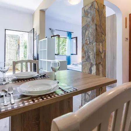 Stunning In With Wifi *